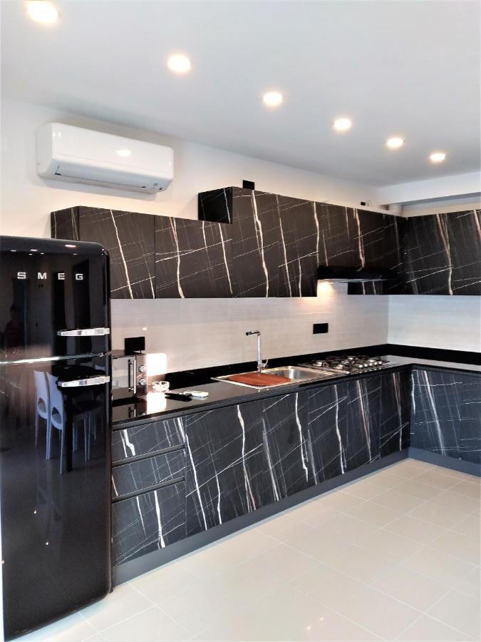 Villa Cisa con yacuzzi Lignano Sabbiadoro Exterior foto