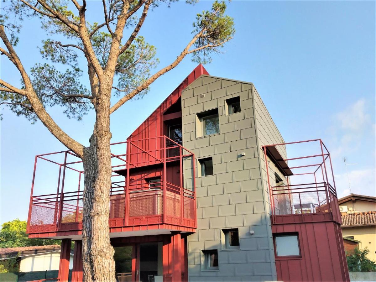 Villa Cisa con yacuzzi Lignano Sabbiadoro Exterior foto